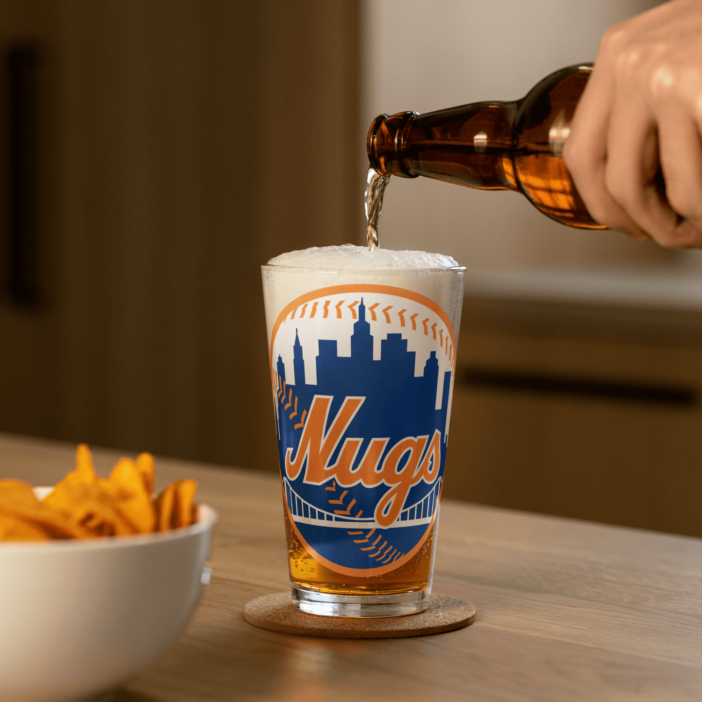 Handmade 16 oz New York Nugs Shaker Pint Glass